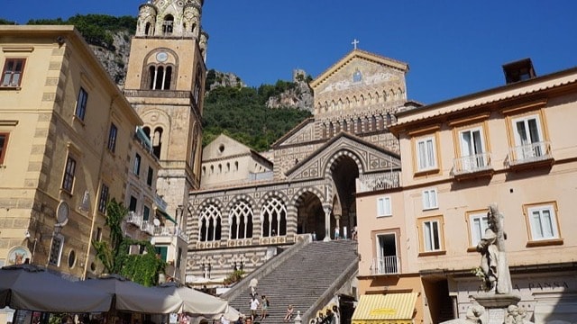/img/tours-full-day-excursions/Amalfi.jpg